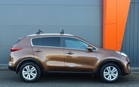 KIA Sportage IV рестайлинг, 2017 год, 2 349 000 рублей, 3 фотография