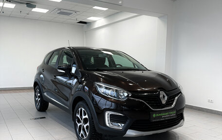 Renault Kaptur I рестайлинг, 2018 год, 1 593 000 рублей, 3 фотография