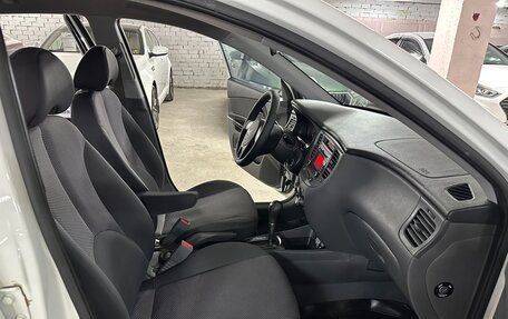 KIA Rio II, 2011 год, 725 000 рублей, 20 фотография