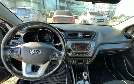 KIA Rio III рестайлинг, 2013 год, 1 100 000 рублей, 8 фотография