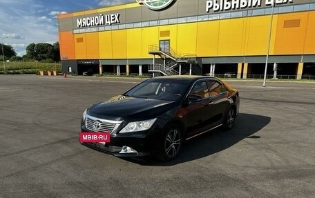 Toyota Camry, 2012 год, 1 700 000 рублей, 4 фотография