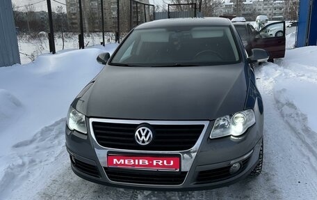 Volkswagen Passat B6, 2007 год, 730 000 рублей, 1 фотография