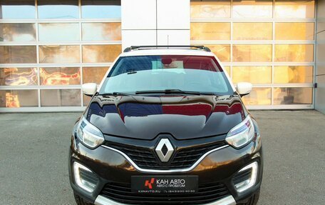 Renault Kaptur I рестайлинг, 2017 год, 1 850 000 рублей, 5 фотография