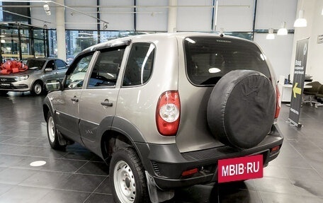 Chevrolet Niva I рестайлинг, 2019 год, 750 000 рублей, 7 фотография