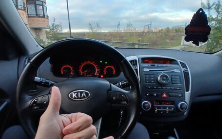 KIA cee'd I рестайлинг, 2012 год, 859 000 рублей, 11 фотография