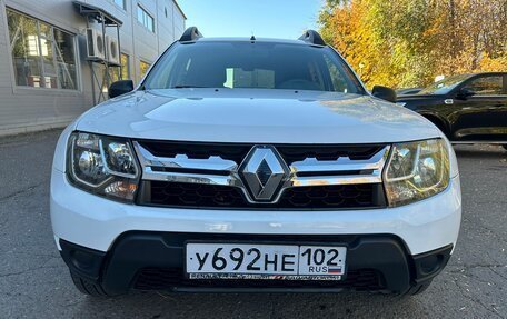 Renault Duster I рестайлинг, 2017 год, 1 440 000 рублей, 8 фотография