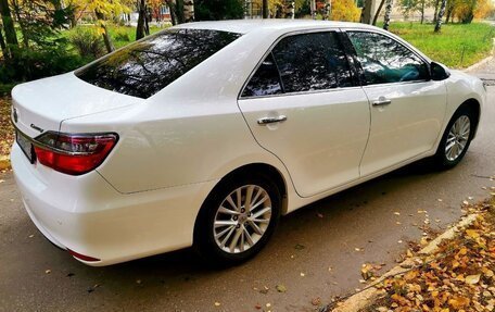 Toyota Camry, 2016 год, 1 999 999 рублей, 4 фотография