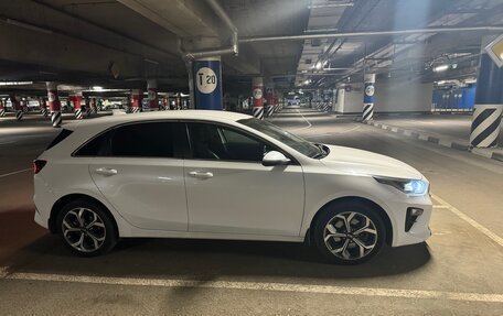 KIA cee'd III, 2020 год, 1 952 000 рублей, 8 фотография