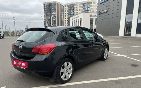 Opel Astra J, 2011 год, 650 000 рублей, 22 фотография