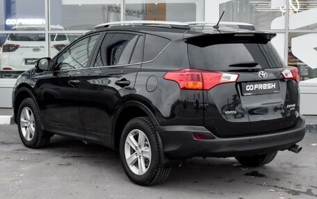 Toyota RAV4, 2014 год, 2 037 000 рублей, 2 фотография