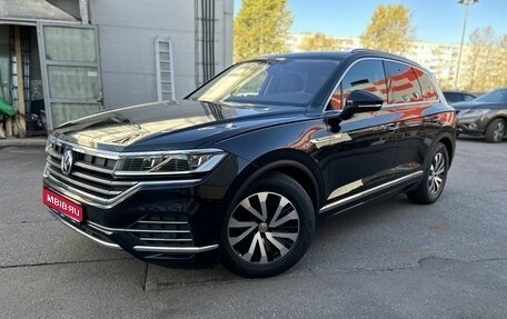 Volkswagen Touareg III, 2021 год, 6 350 000 рублей, 1 фотография