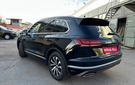 Volkswagen Touareg III, 2021 год, 6 350 000 рублей, 5 фотография