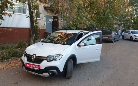 Renault Logan II, 2020 год, 1 499 999 рублей, 3 фотография