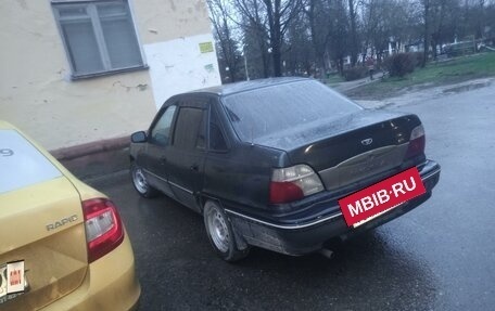 Daewoo Nexia I рестайлинг, 2003 год, 135 000 рублей, 2 фотография