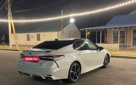 Toyota Camry, 2018 год, 2 450 000 рублей, 6 фотография