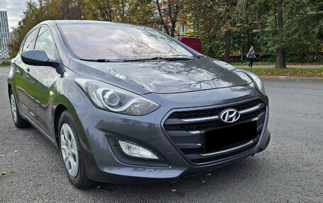 Hyundai i30 II рестайлинг, 2015 год, 845 000 рублей, 2 фотография