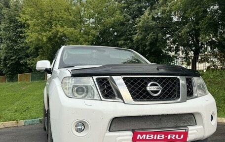 Nissan Pathfinder, 2013 год, 2 200 000 рублей, 2 фотография