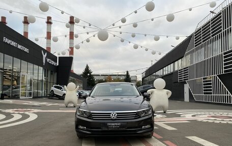 Volkswagen Passat B8 рестайлинг, 2017 год, 2 250 000 рублей, 2 фотография