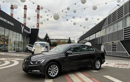 Volkswagen Passat B8 рестайлинг, 2017 год, 2 250 000 рублей, 1 фотография