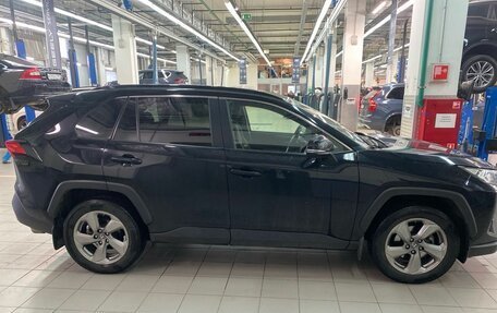 Toyota RAV4, 2019 год, 2 847 000 рублей, 7 фотография