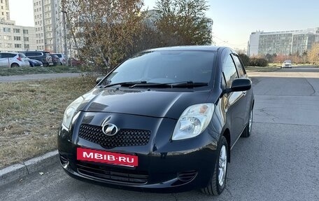 Toyota Vitz, 2005 год, 650 000 рублей, 2 фотография