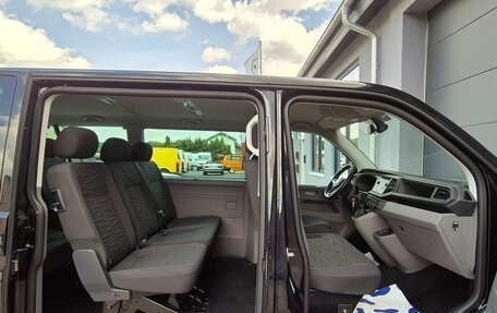 Volkswagen Caravelle T6 рестайлинг, 2022 год, 6 540 000 рублей, 12 фотография