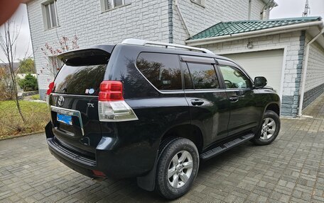 Toyota Land Cruiser Prado 150 рестайлинг 2, 2012 год, 3 200 000 рублей, 3 фотография