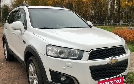 Chevrolet Captiva I, 2015 год, 1 780 000 рублей, 2 фотография