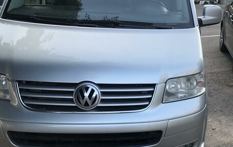 Volkswagen Multivan T5, 2003 год, 1 500 000 рублей, 5 фотография