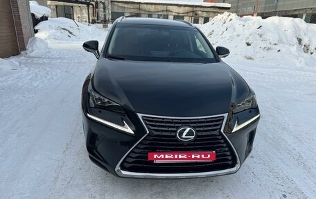 Lexus NX I, 2017 год, 4 100 000 рублей, 2 фотография