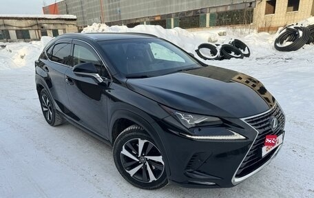 Lexus NX I, 2017 год, 4 100 000 рублей, 3 фотография