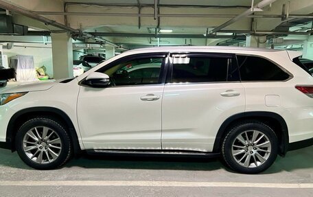 Toyota Highlander III, 2014 год, 3 650 000 рублей, 3 фотография