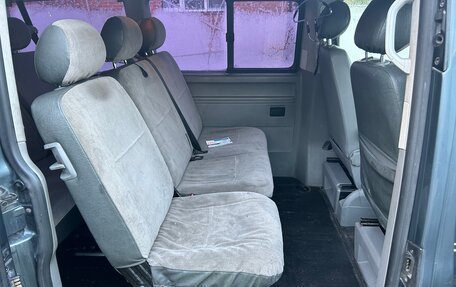 Volkswagen Caravelle T5, 2008 год, 1 090 000 рублей, 9 фотография