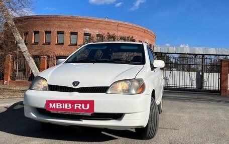 Toyota Platz, 2002 год, 400 000 рублей, 9 фотография