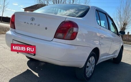 Toyota Platz, 2002 год, 400 000 рублей, 4 фотография