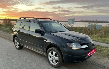 Mitsubishi Outlander III рестайлинг 3, 2005 год, 390 000 рублей, 2 фотография