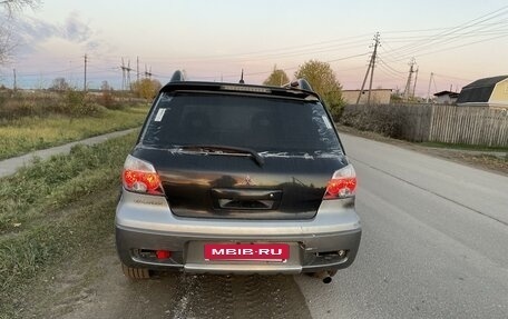 Mitsubishi Outlander III рестайлинг 3, 2005 год, 390 000 рублей, 6 фотография