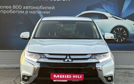 Mitsubishi Outlander III рестайлинг 3, 2018 год, 2 500 000 рублей, 8 фотография