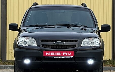 Chevrolet Niva I рестайлинг, 2016 год, 750 000 рублей, 3 фотография