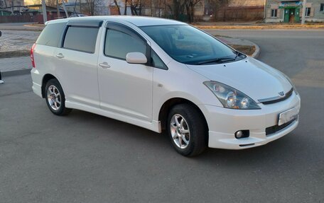 Toyota Wish II, 2003 год, 775 000 рублей, 1 фотография