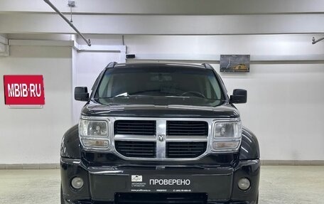 Dodge Nitro, 2007 год, 1 050 000 рублей, 2 фотография