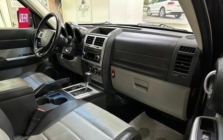 Dodge Nitro, 2007 год, 1 050 000 рублей, 17 фотография