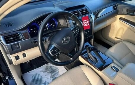 Toyota Camry, 2017 год, 2 399 000 рублей, 8 фотография