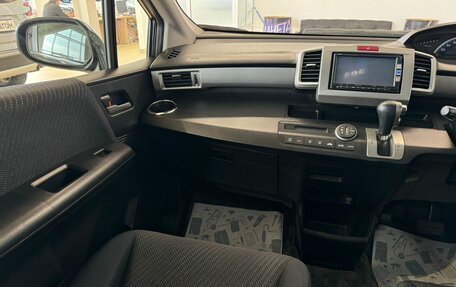 Honda Freed I, 2012 год, 1 429 000 рублей, 14 фотография