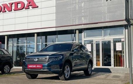 Volkswagen Touareg III, 2019 год, 5 500 000 рублей, 2 фотография