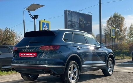 Volkswagen Touareg III, 2019 год, 5 500 000 рублей, 6 фотография