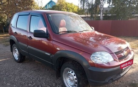 Chevrolet Niva I рестайлинг, 2012 год, 590 000 рублей, 6 фотография