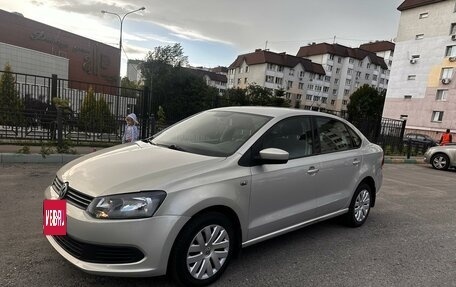 Volkswagen Polo VI (EU Market), 2012 год, 950 000 рублей, 9 фотография