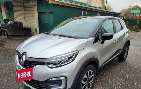 Renault Kaptur I рестайлинг, 2016 год, 1 660 000 рублей, 3 фотография