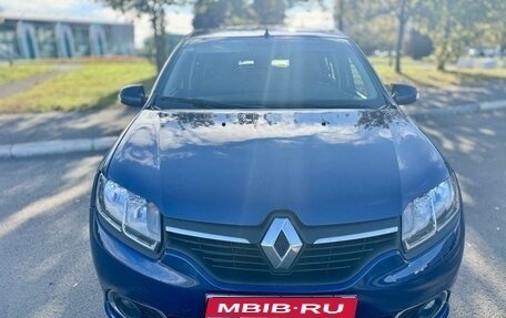 Renault Sandero II рестайлинг, 2015 год, 650 000 рублей, 1 фотография